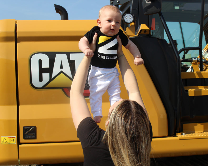 Z Icon Infant Onesie Black